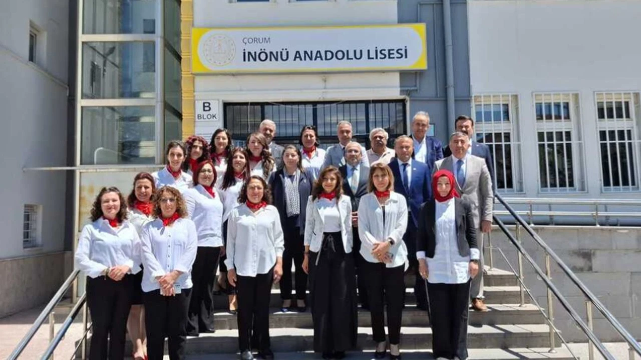 İnönü Anadolu Lisesi'nden anlamlı sanat projesi